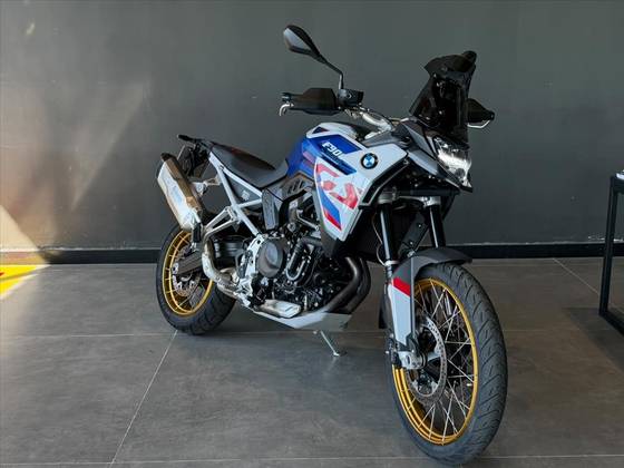 BMW F 900 GS TROPHY BMW F 900 GS TROPHY
